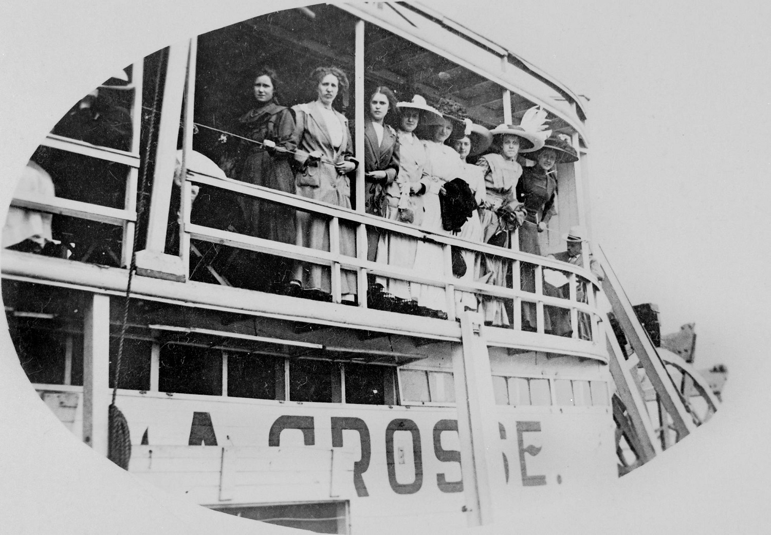 Women standing on the deck of the La Crosse, ca. 1907-1914. (Courtesy of <a href="https://digital.library.wisc.edu/1711.dl/GONNA4S3GB3OG8V" target="-blank" rel="noopener noreferrer">UW-La Crosse Historic Steamboat Photographs</a>)