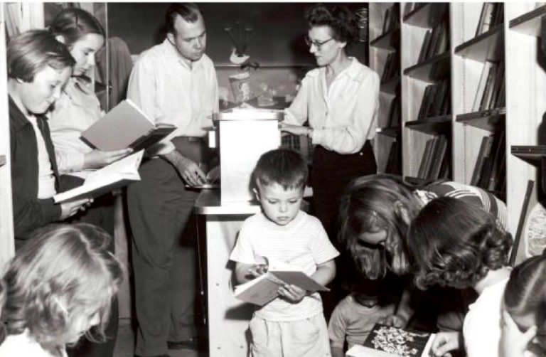Readers inside the Doory County Bookmobile. (Courtesy of Egg Harbor Historical Society)